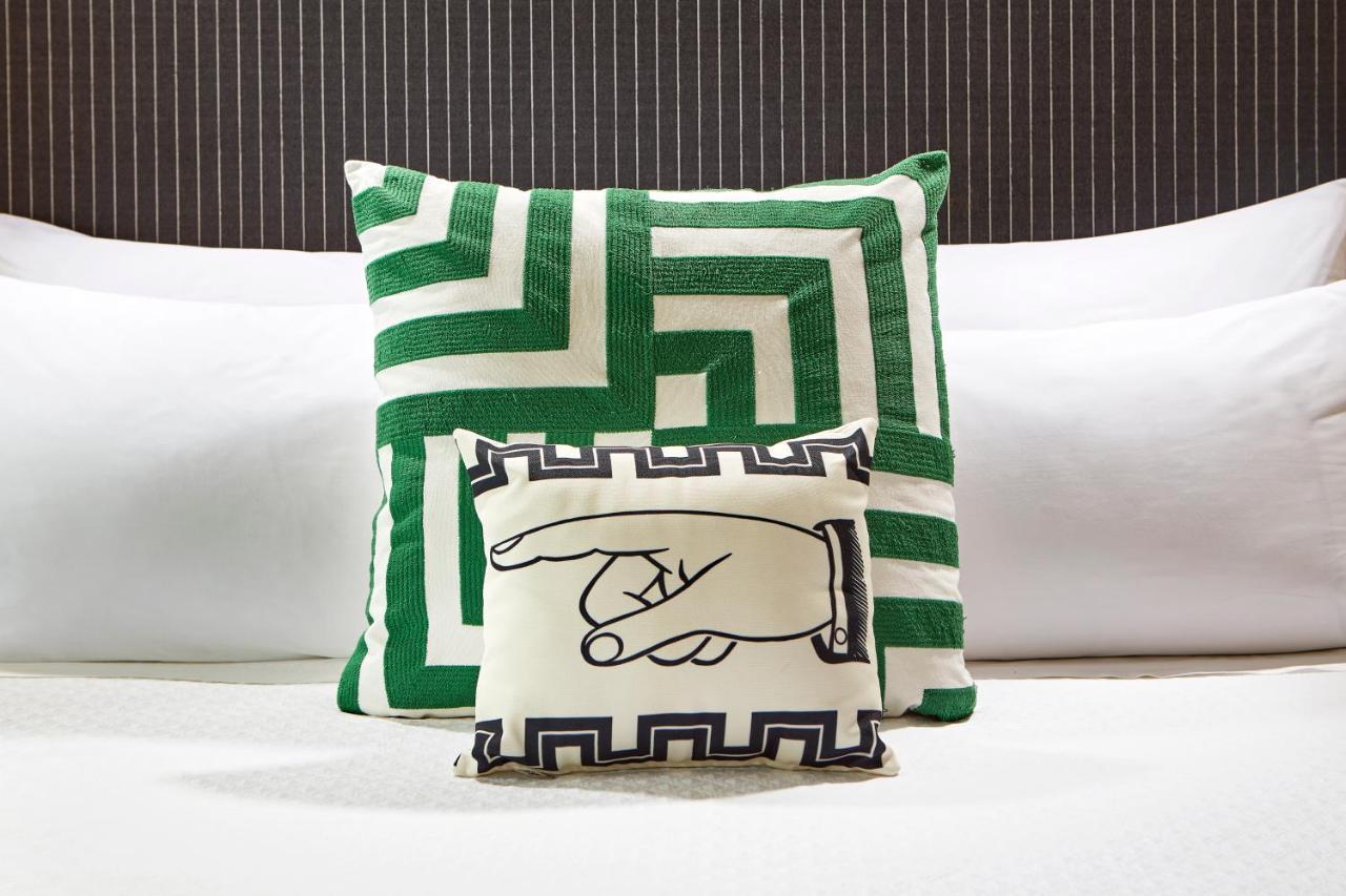 Carlyle Hotel