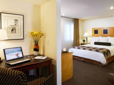 Carlyle Hotel